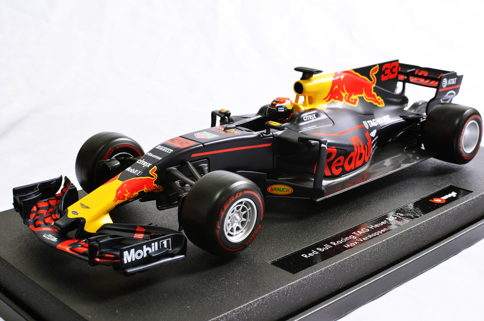MAX VERSTAPPEN 2017 RED BULL RACING RB13